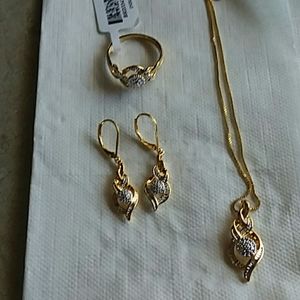 Beautiful diamond necklace and Earing set the